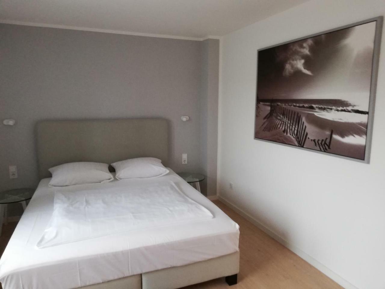 City Hotel Und City Apartments Centrum カイザースラウテルン エクステリア 写真