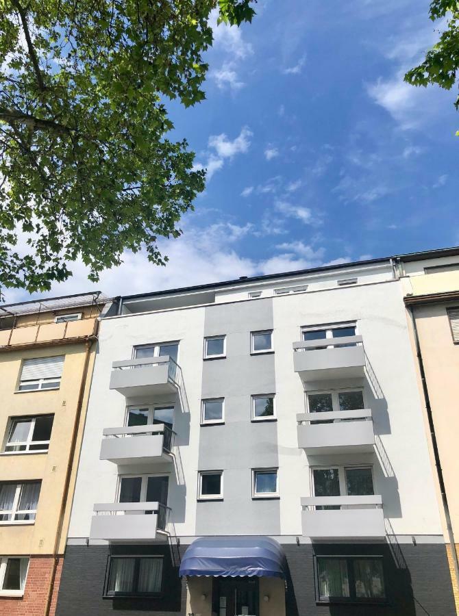 City Hotel Und City Apartments Centrum カイザースラウテルン エクステリア 写真