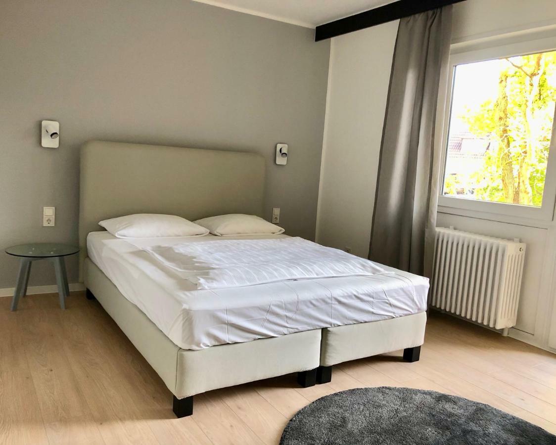 City Hotel Und City Apartments Centrum カイザースラウテルン エクステリア 写真